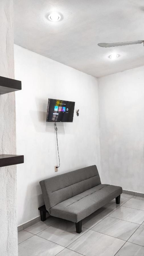 Ferienwohnung Departamento Centrico Con Estacionamiento Felipe Carrillo Puerto Exterior foto